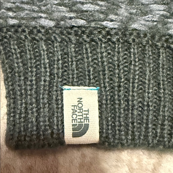Two North Face Knit Beanie Set - Teal and Navy - Picture 7 of 9